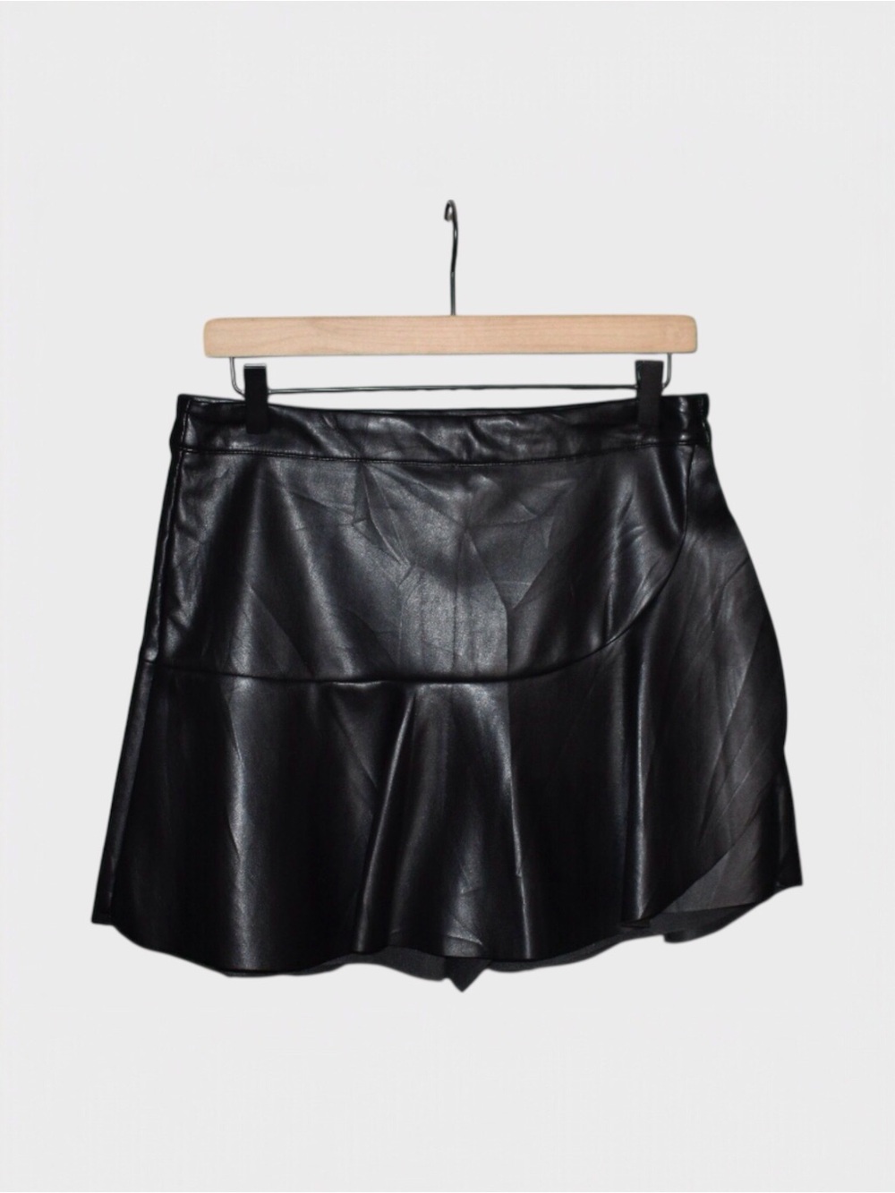 Hunter & Brown Faux Leather Ruffle Mini Skort